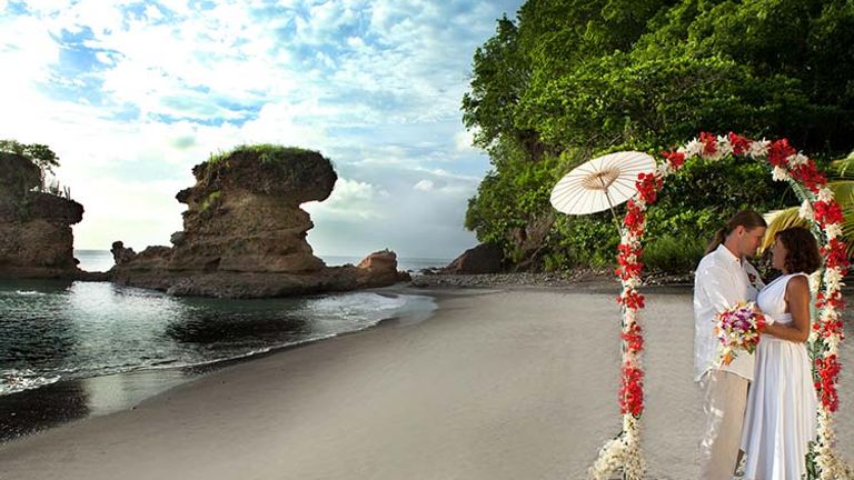 StLucia_AnseBeach
