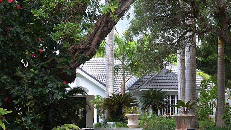 The entrance to the resort’s Fern Tree Spa // © 2016 Parm Parmar
