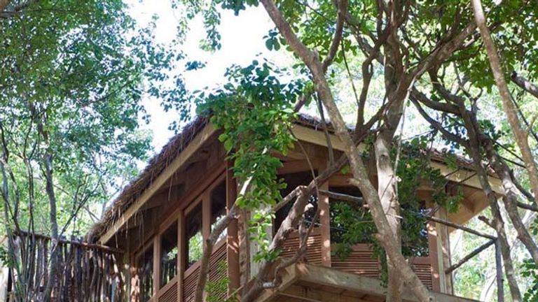 Petit St. Vincent guests can book massages, facials and more in a spa that is situated in a treetop hut. // © 2014 Petit St. Vincent