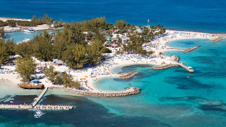 Royal Caribbean Cruises brings guests to Coco Cay, formerly Little Stirrup Cay // © 2013 Royal Caribbean International