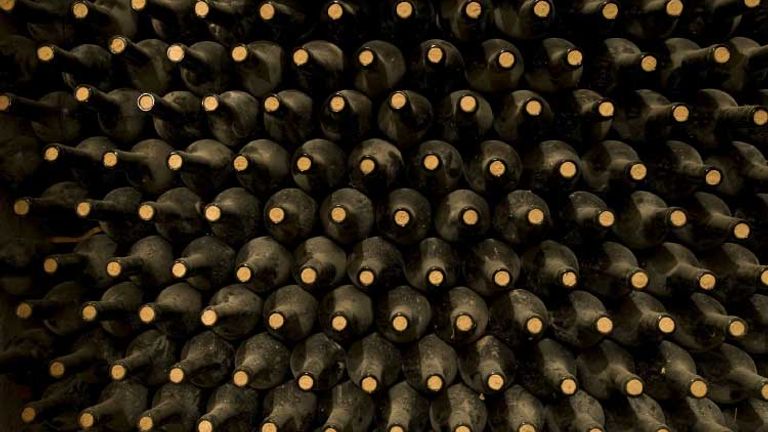 The wine region of Mendoza is popular with tourists. // © 2013 Thinkstock