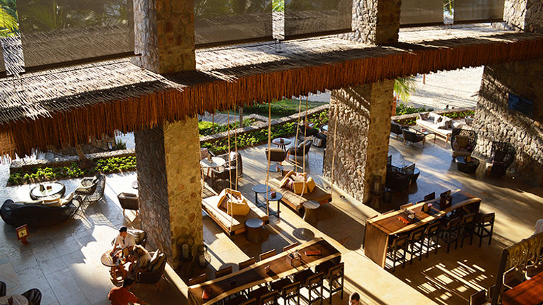 The ambiance at Four Seasons Costa Rica embraces the local “pura vida” lifestyle. // © 2015 Valerie Chen