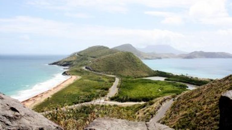 St. Kitts boasts views of the Atlantic Ocean (left) and the Caribbean Sea (right). // © 2012 Elizabeth Wallace