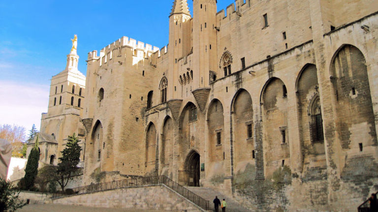 In Avignon, don’t miss the Palais des Papes, a UNESCO World Heritage Site dating back to the pope’s residency in Avignon. // © 2016 iStock
