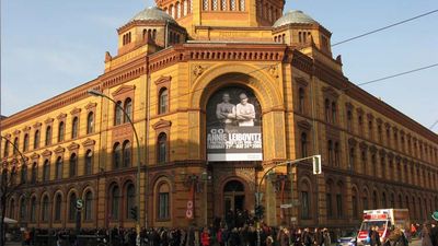 C/O Berlin is just one of Berlin’s many popular contemporary art galleries. // © 2016 Creative Commons user _parrish_