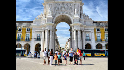 According to Instagram, one of the most popular spots in Lisbon is Praca do Comercio. // © 2015 Instagram user thomasbilleskovpoulsen
