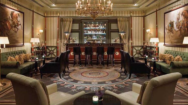 Shangri La Paris Le Bar