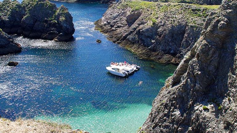 When choosing a European island getaway, skip obvious choices in favor of an undiscovered island, such as Belle Ile en Mer in France. // © 2017 Creative Commons user shogunangel