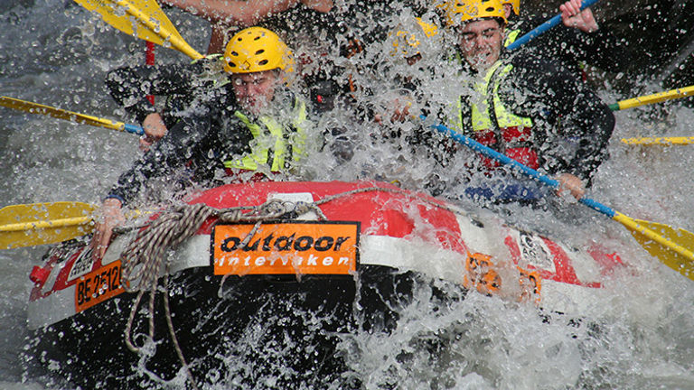 Operator Outdoor Interlaken offers rafting tours in summer, along with activities such as kayaking and canyoning. // © 2016 Interlaken Tourism
