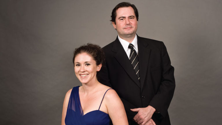 Best Use of Social Media - Winner: Montrose Travel, Chris Martin (right) and Kelley Moreno of Montrose Travel // © 2013 Volker Corell