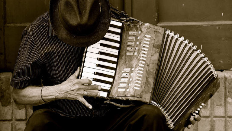 Local Puerto Rican piano man, Honorable Mention, 2015 TravelAge West reader photo contest // © 2015 Kristen Bentz