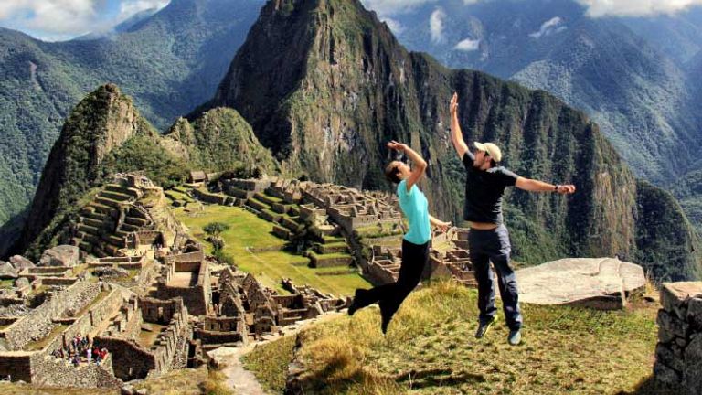High five in Machu Picchu, , Honorable Mention, 2012 TravelAge West reader photo contest // © 2012 Andrew Browning