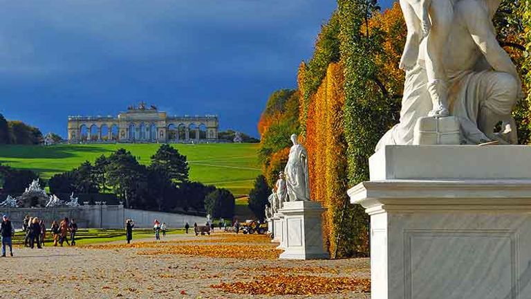 Schoenbrunn Palace, First Place, 2013 TravelAge West reader photo contest // © 2013 Kari C. Thomas