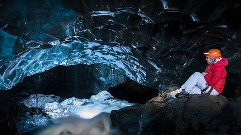 Because of the ice's hardness, only the color blue is reflected. // © 2015 Luxury Adventures