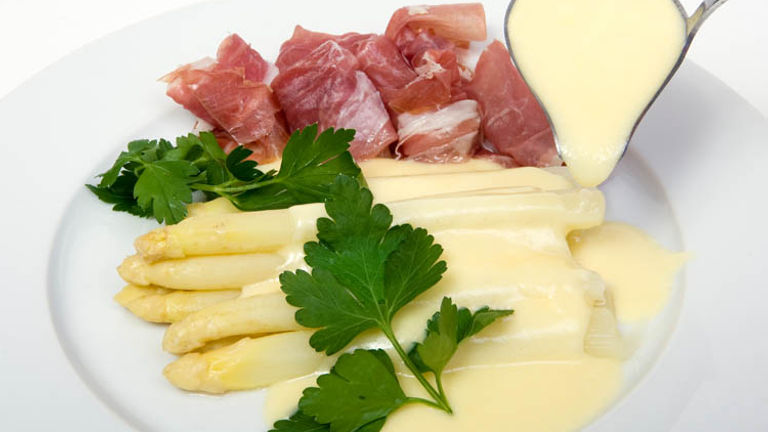 Spargel, or white asparagus, is the most popular variety in Germany. // © 2014 Thinkstock