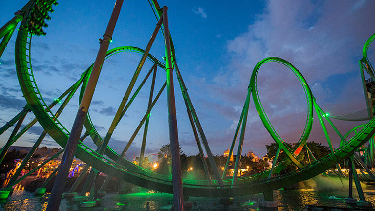 Thrill Seekers will love The Incredible Hulk Coaster’s thrilling new enhancements. // © 2017 Universal Orlando Resort