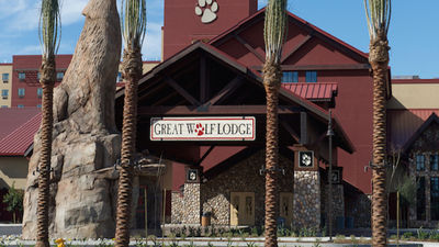 Great Wolf Lodge Garden Grove offers the biggest waterpark ever built by the brand. // © 2016 Great Wolf Lodge