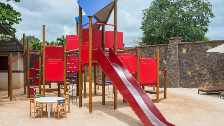 Little Westin guests can expend energy on outdoor play structures. // © 2016 Westin Hotels and Resorts