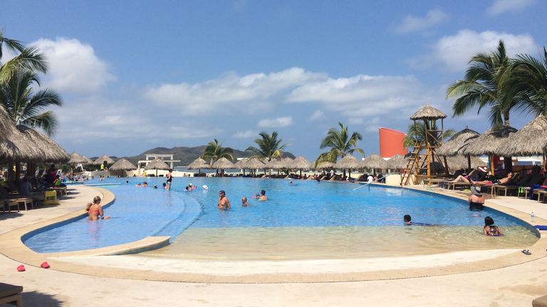 Besides the sprawling main pool, families are sure to love Iberostar’s easy beach access and splash park. // © 2015 Chelsee Lowe