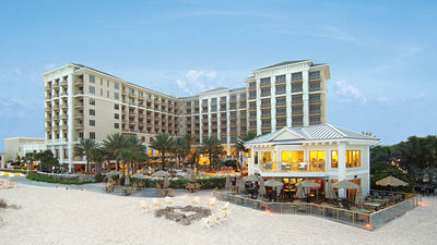 The family-friendly Sandpearl Resort Clearwater Beach is located on the white-sand beaches of Florida’s Gulf Coast. // © 2016 Sandpearl Resort Clearwater Beach