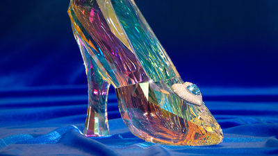 A jeweled crystal Cinderella slipper is one of many prizes for the Disneyland Diamond Days sweepstakes. // © 2015 Disneyland Resort