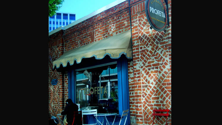 Westwood’s charming Profeta Espresso makes Italian-style coffees adjacent to an ivy-covered patio. // © 2015 Creative Commons user goodladyducayne