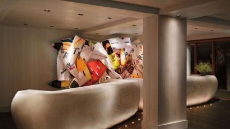 The Modern Honolulu Front Desk