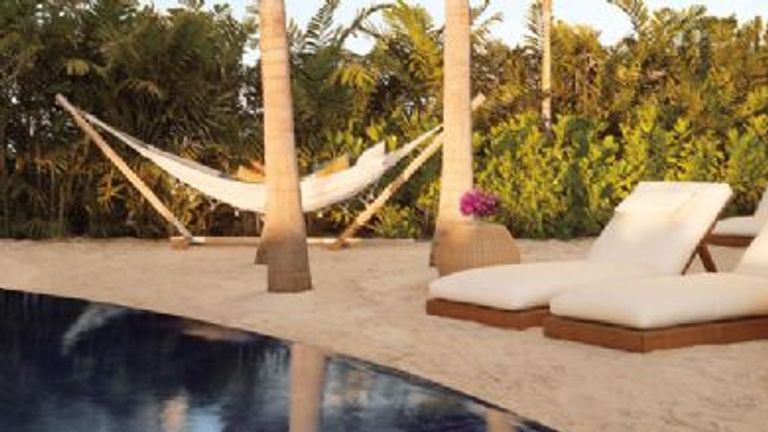 The Modern Honolulu Sunset Pool