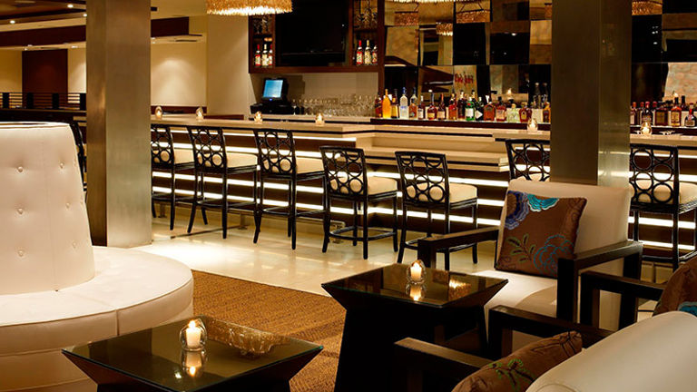 The Red Salt restaurant and lounge // © 2016 Koa Kea Hotel & Resort