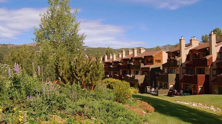 The Villas at Snowmass offers one-, two- and three-bedroom vacation homes and easy access to hiking and biking trails in the warmer months. // © 2014 Destination Hotels and Resorts