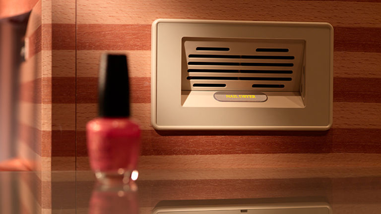 rounduptechhotels_tokyo