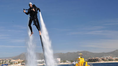 In Los Cabos, there is the opportunity to try a jet pack // © 2014 Cabo Jet Pack