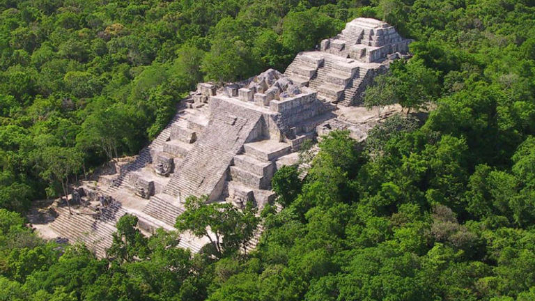 Most visitors miss the impressive Calakmul ruins. // © 2016 Secretaria de Turismo del Estado de Chiapas