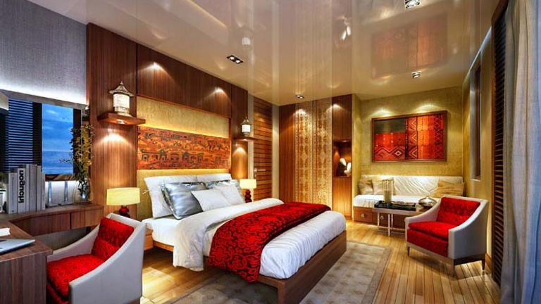 The Aloungpayah Suite on the 48-passenger Sanctuary Ananda has unique features such as a freestanding bathtub and Burmese decor. // © 2014 A&K Sanctuary Retreats