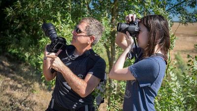 Professional photographer Mark Edward Harris (left) and Uniworld team up to produce the Floating Photo Workshop. // © 2017 Samantha Lau (a student of the workshop)