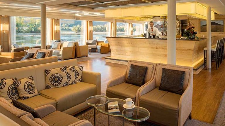 Viking River Cruises_observation lounge