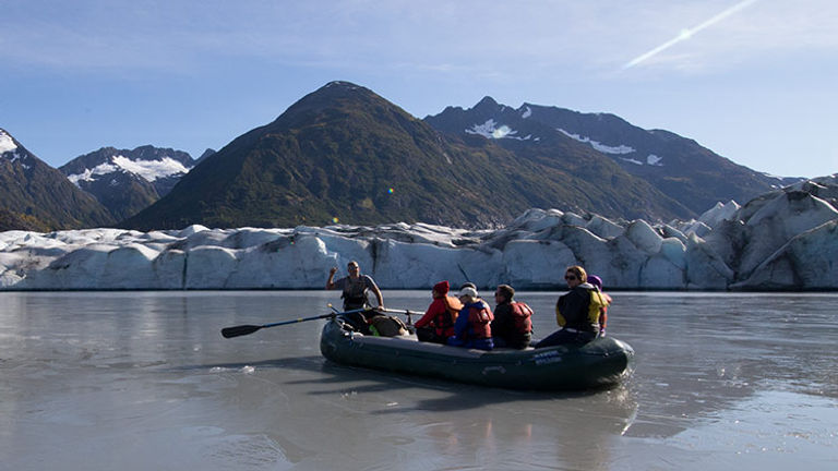 Chugach Adventures is one of the tour operators running tours in the lake. // © 2017 Mindy Poder