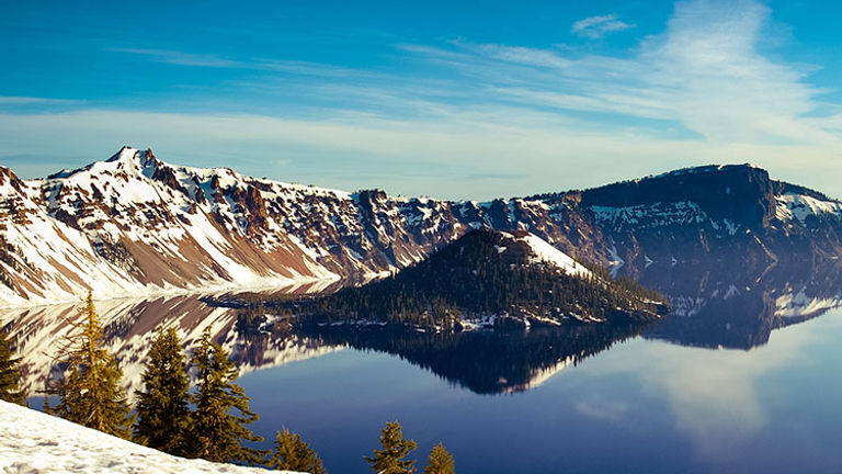 The national park’s namesake Crater Lake formed after Mount Mazama erupted some 8,000 years ago and collapsed within itself. // © 2016 Creative Commons user scpgt
