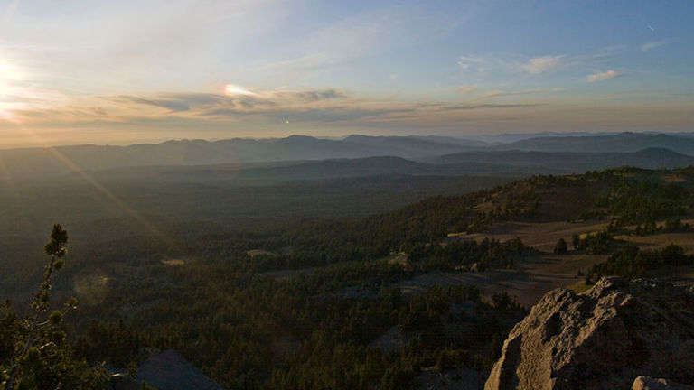 Another popular hike is to Watchman Peak, which offers this gorgeous view. // © 2016 Creative Commons user zircon100