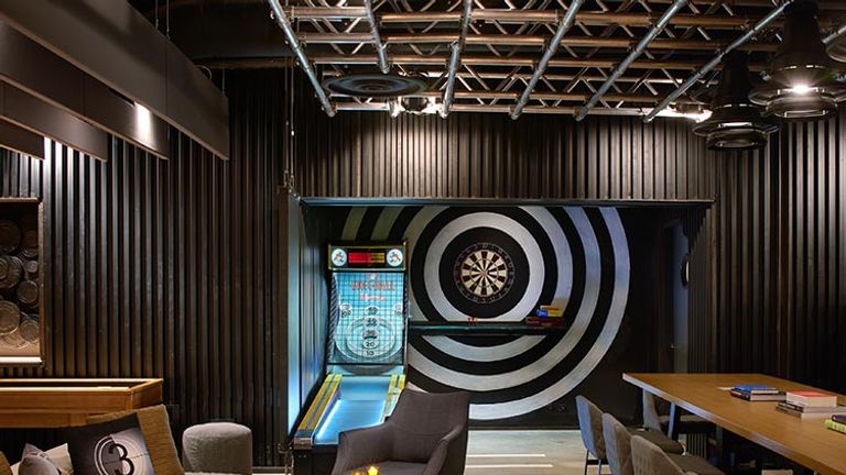 Play shuffleboard, Skee-Ball and more in the Game Room. // © 2017 Kimpton Hotel Palomar Los Angeles – Beverly Hills