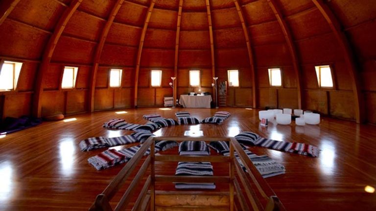 An acoustically-perfect structure, The Integratron offers sound baths, meditation sessions incorporating the healing properties of sound. // © 2014 Carl Rice