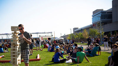 A visit to outdoor event space, The Lawn on D, is a popular activity for Boston locals and visitors alike. // © 2015 The Lawn on D
