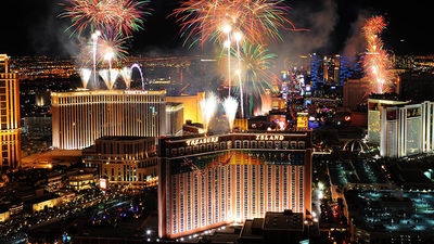Las Vegas has recently seen a huge wave of increased tourism, some of which can be attributed to travel agents as well as new developments. // © 2015 Las Vegas Convention and Visitors Authority