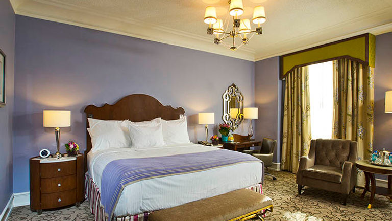 The rooms at The Peabody celebrate the famed hotel’s history while featuring modern luxuries. // © 2016 The Peabody Memphis