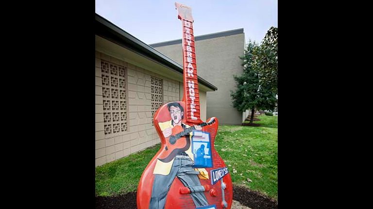 A guitar sculpture outside Studio B, a historic recording studio // © 2015 Mark Edward Harris