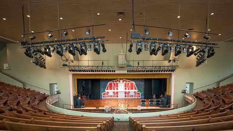 Ryman Auditorium housed Grand Ole Opry from 1943 to 1974. // © 2015 Mark Edward Harris