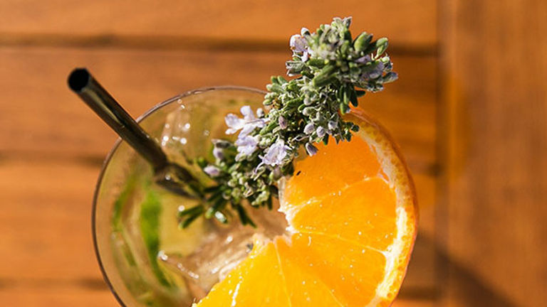 The Harvest bar’s handcrafted cocktails use fresh herbs and produce. // © 2017 The Ranch at Laguna Beach