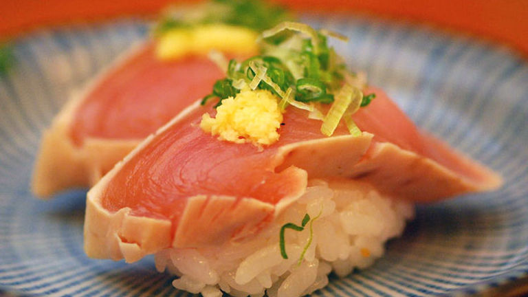 Hide Sushi, a Sawtelle institution since 1979, is famous for its fresh nigiri (raw fish such as albacore or other seafood on top of rice). // © 2016 Creative Commons user malingering