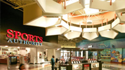 Baseball Fans Win at Arizona Mills