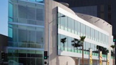 Beverly Hills Visitor Center Opens
